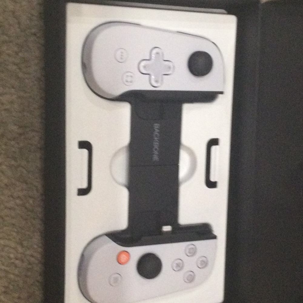 Backbone for iPhone 2generation - Picture 2 of 2